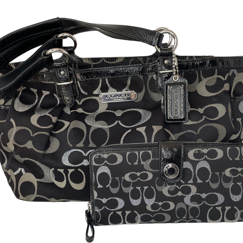 Coach Gallery Optic Metallic Signature C Tote Bag